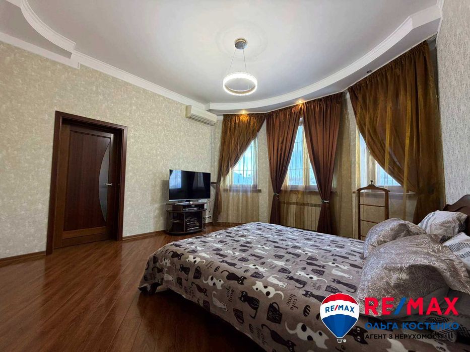 Будинок 235 м. 18 сот. Глеваха. 17 кВ. Газ. Ремонт. Меблі Автономність