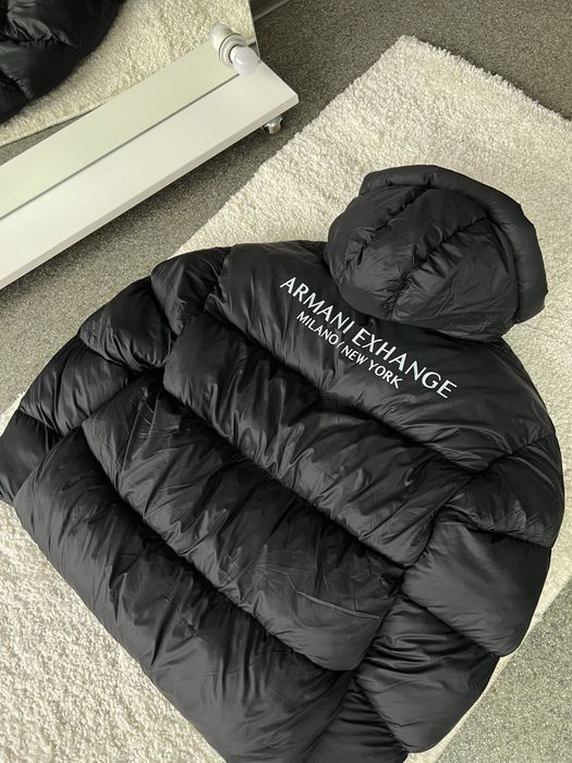 Пуховик Armani Exchange milano
