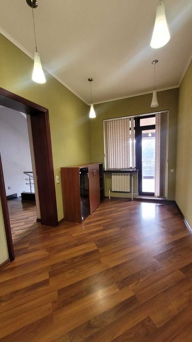 W S3 Продам дом  поселок Кирова Салтовка метро Академика Барабашова