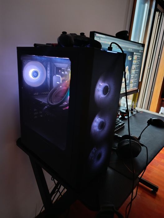 PC Gaming Ótimas condições Roda todos  jogos pouquíssimas vezes usado