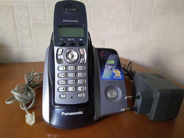 Продам телефонный аппарат радиотелефон Panasonic KX-TCD25UA F б/у