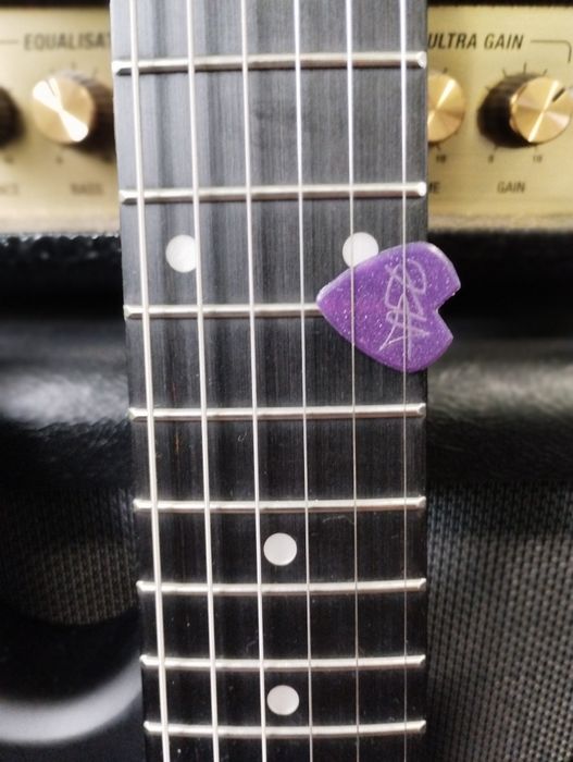 Harley Benton ST-20 HSS + комплект