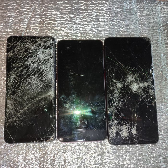 Лот телефонів OPPO