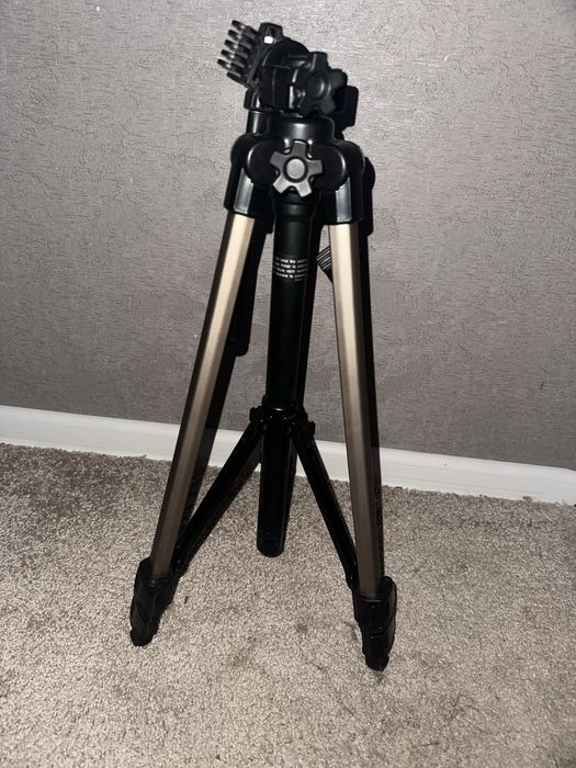 Штатив Hama star 62 | Новий повністю | 64-160см |бежевий