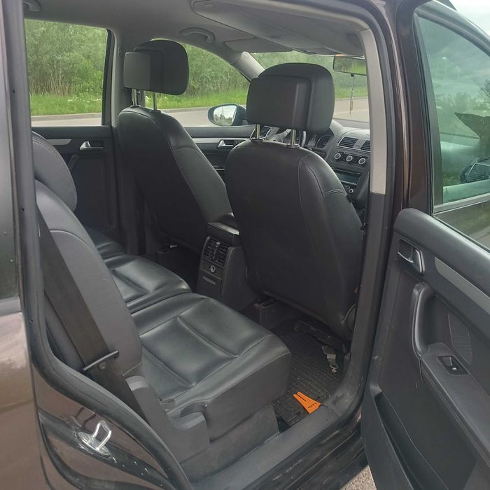 Volkswagen Touran, 2013 рік