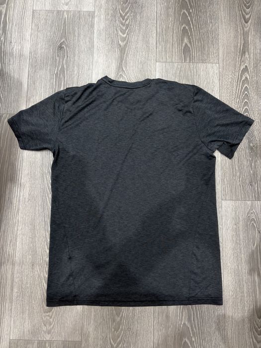Футболка Nike Dri-Fit , у темно-сірому кольорі , в розмірі М