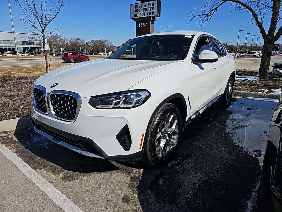 2025 BMW X4 xDrive30i