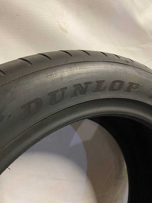 255/45/18 R18 Dunlop Sport Maxx RT2 2шт Літня шина Б/В 6,5-7мм