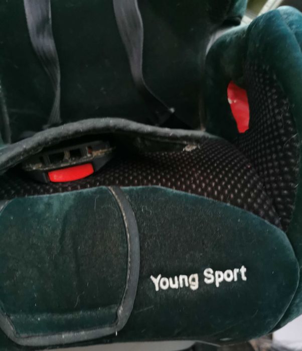 Fotelik dziecięcy RECARO