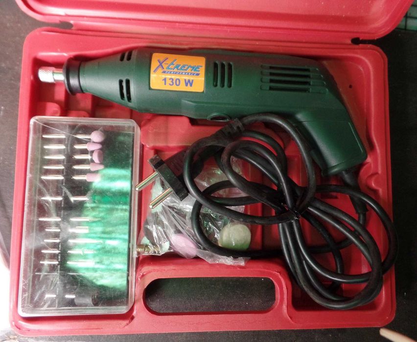 Mini Barbequim X-treme com Acessórios (Baú)