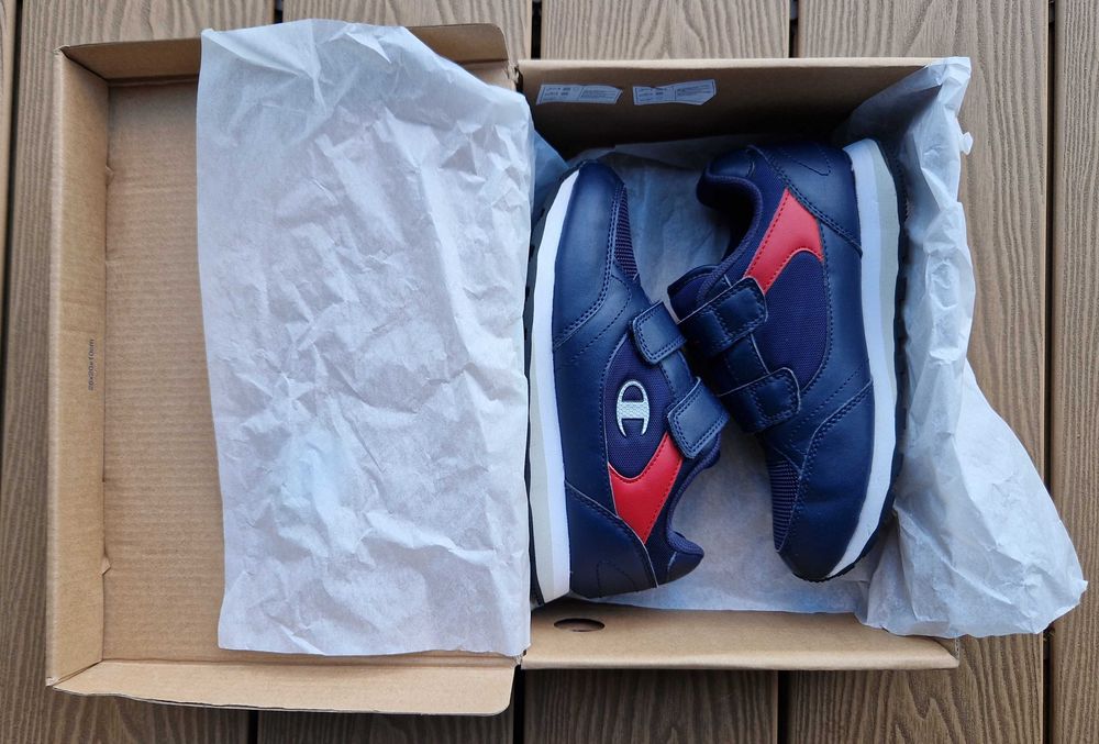 Buty Sneakersy dziecięce Champion granatowe 33 r. 21 cm