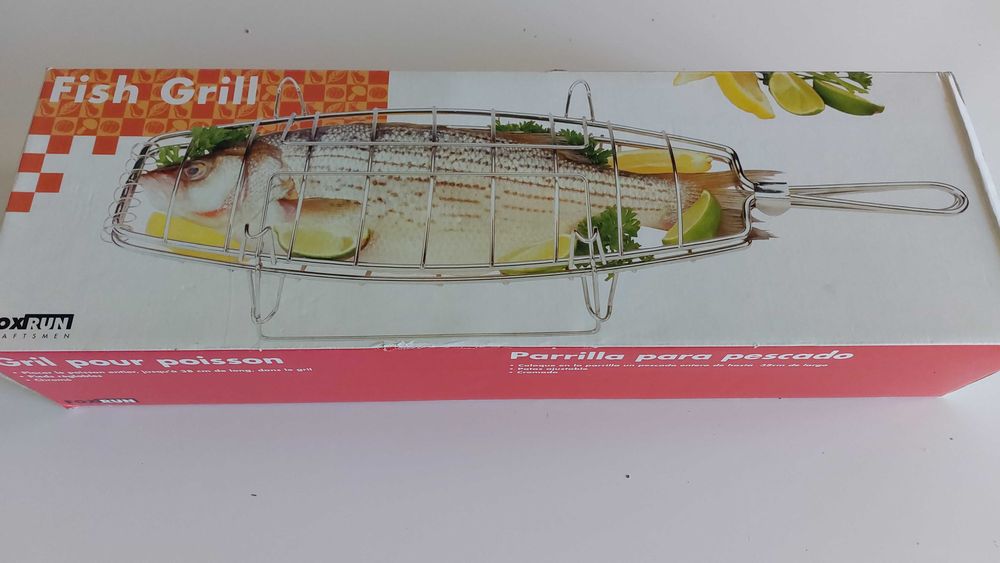Grelha grande para peixe.