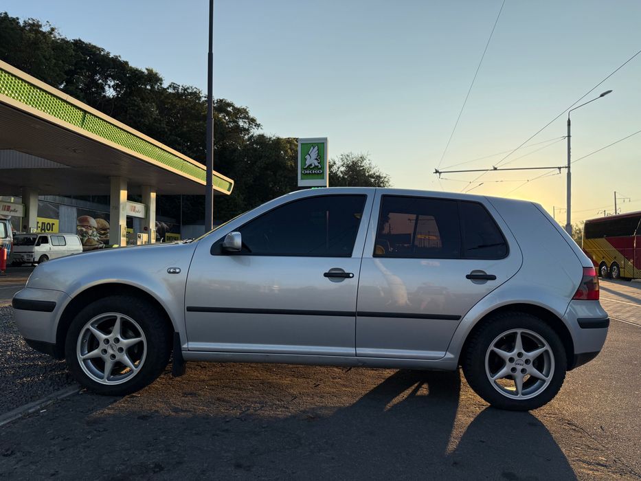 Volkswagen Golf 4