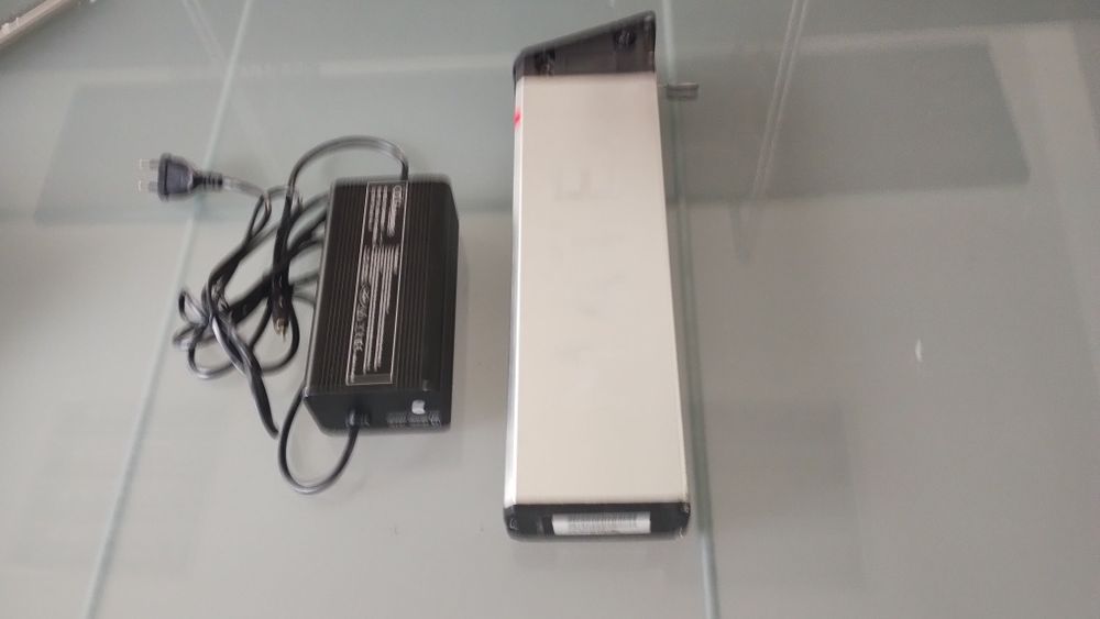 Bateria e carregador Mate X 750W