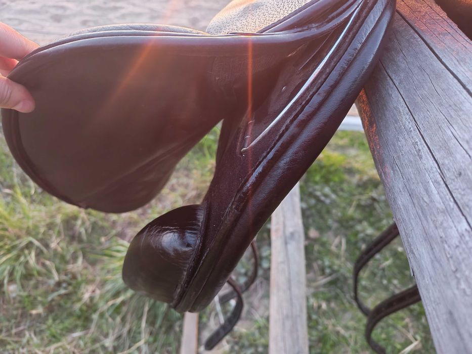 Siodło Butterfly Sophie, rozmiar 18".