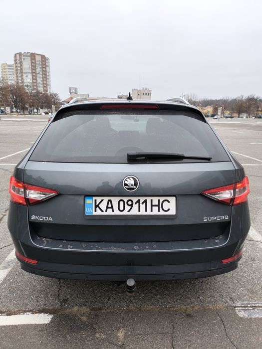 Skoda Superb 1.6 diesel dsg 2016 рік
