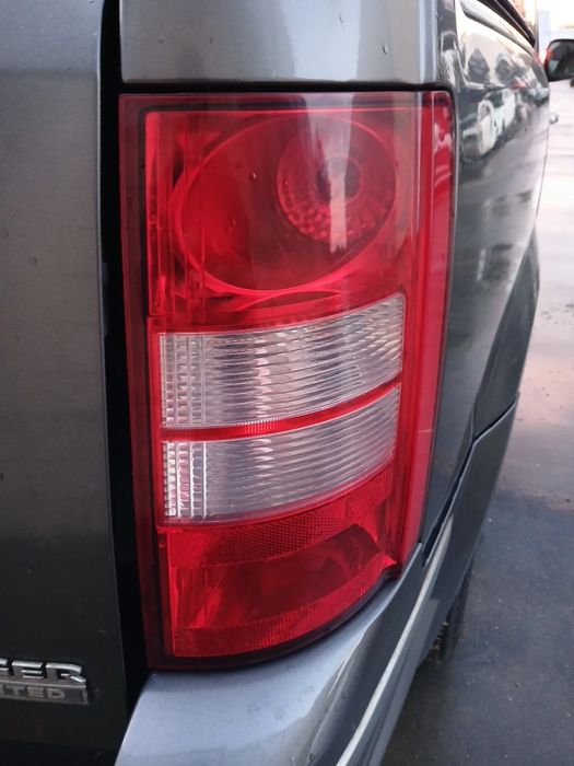 Farolim direito CHRYSLER Grand Voyager V (RT)