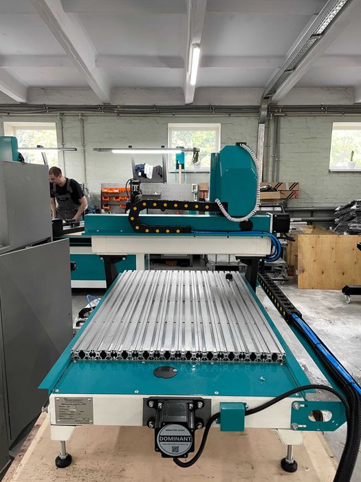 Фрезер з ЧПУ з алюмінієвим столом 600х900мм