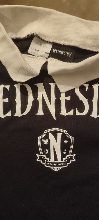 Camisola Zara Wednesday pouco uso 8/9 anos