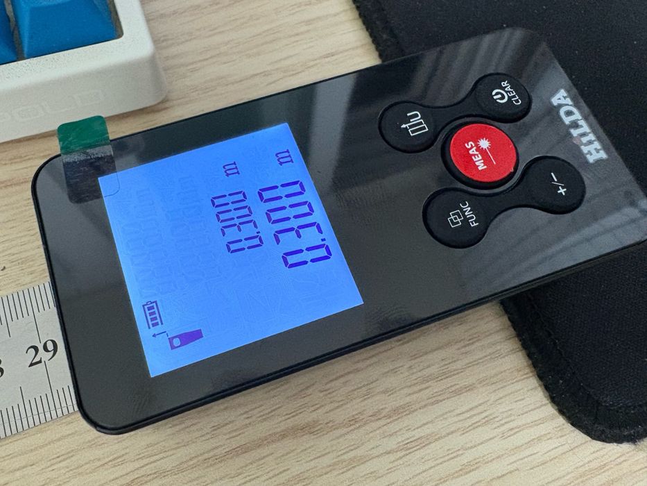 Лазерная рулетка Hilda Е-50m лазерный дальномер на АКБ