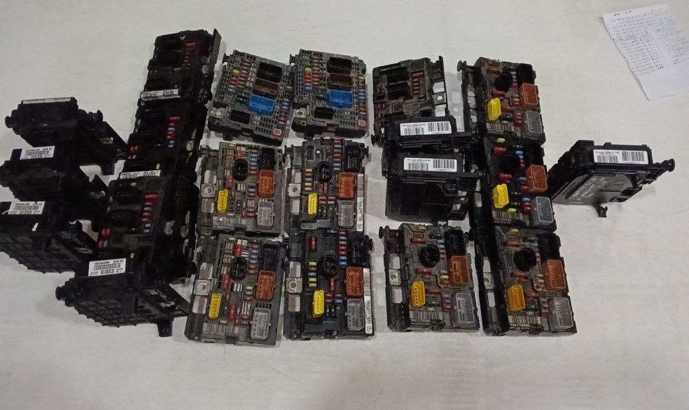 Peugeot 308 SW II 2012/2013/2014/2015/2016/2017/2018/2019/2020 BSI 1.6