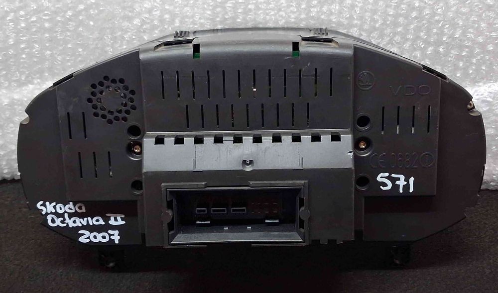 Quadrante / Painel de Instrumentos 1Z0920841D - SKODA OCTAVIA II