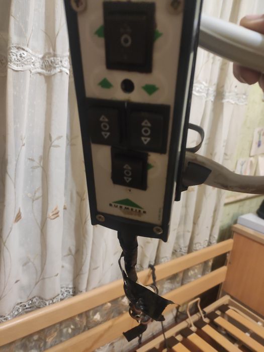 Електричне медичне ліжко .Б/У.