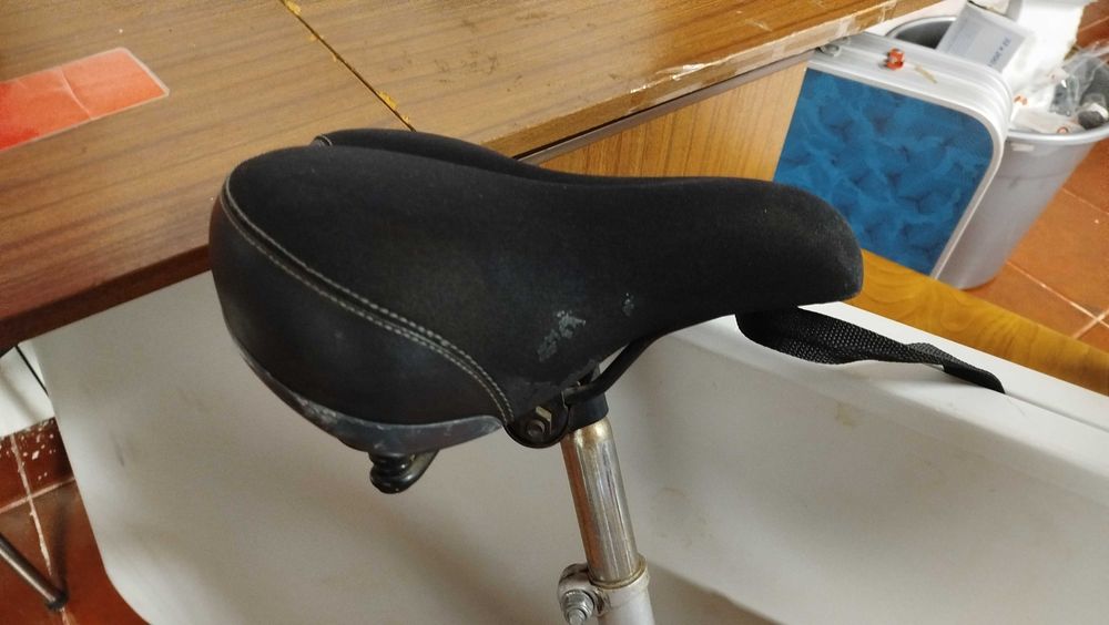 Bicicleta de montanha algumas falhas