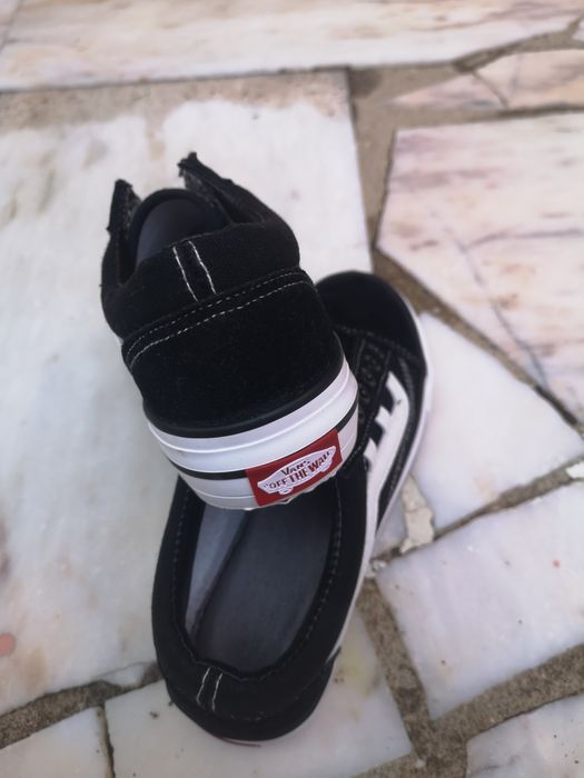 Ténis pretos da Vans Tam. 36