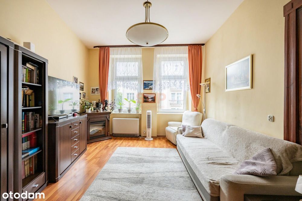 4 pokoje w odrestaurowanej kamienicy | 93 m² | Huby - Widok 3