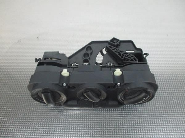 Comando chauffage / sofagem AUDI A3 (8P1)