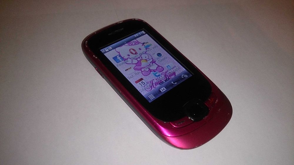 alcatel one touch 602 hello kitty (optimus)
