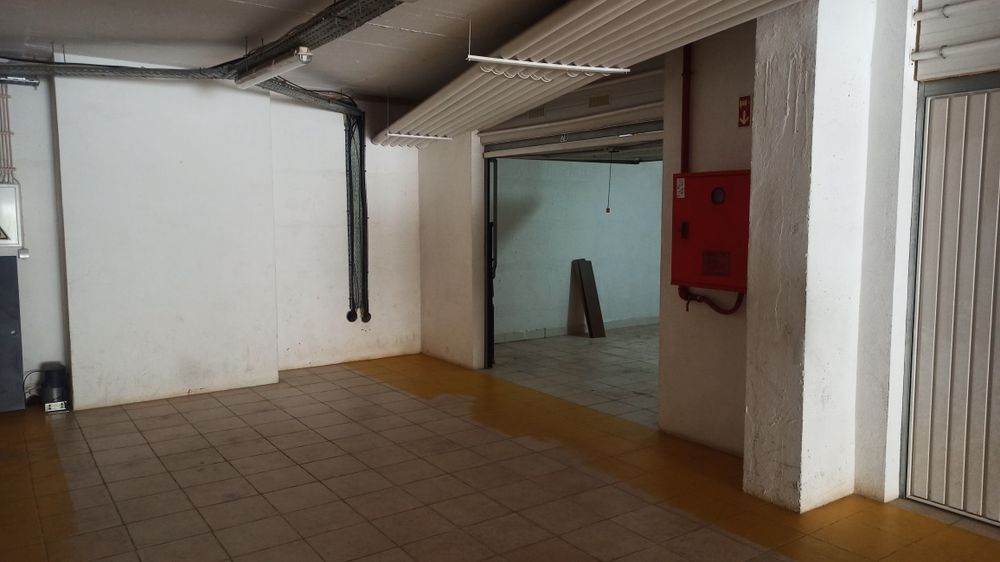 Aluga-se Garagem 23m²