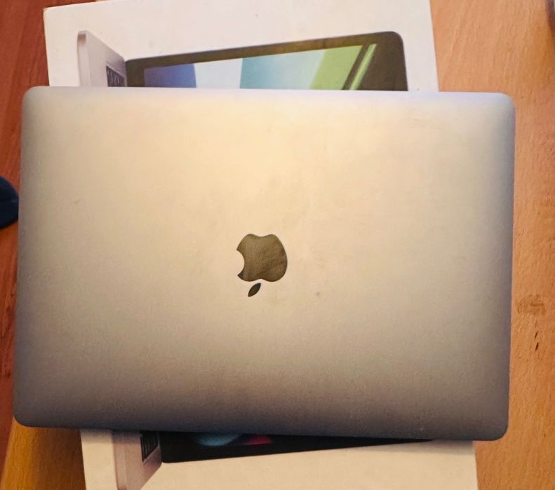 Macbook pro m1 2020