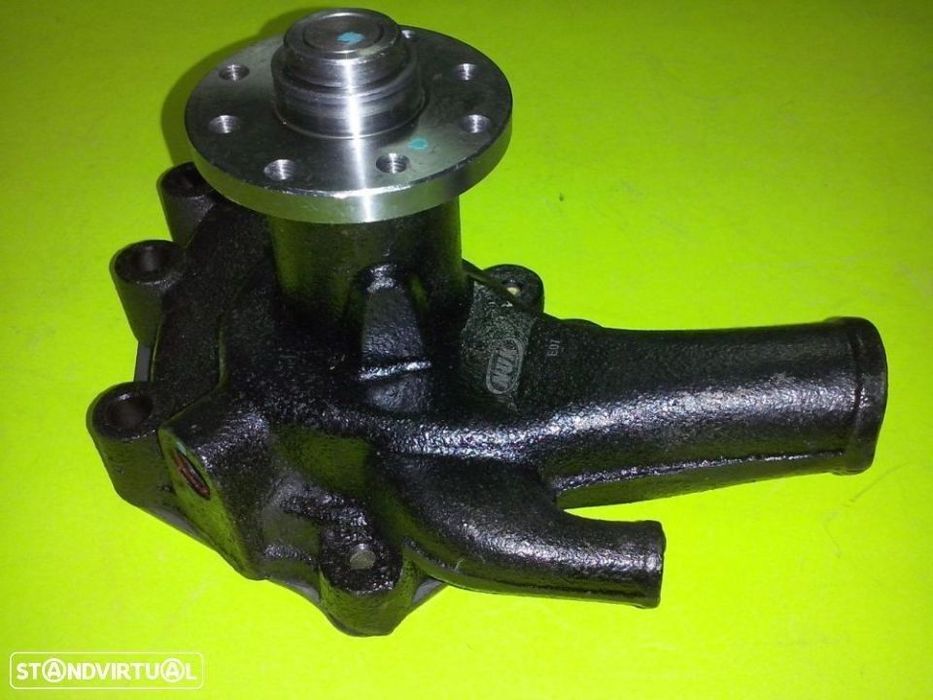 bomba de água nova isuzu bedford kbd25 C190