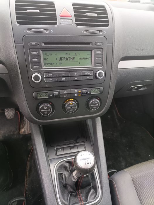 Свіжо пригнаний Volkswagen Golf ексклюзивний варіант 1.9 tdi 77 кв