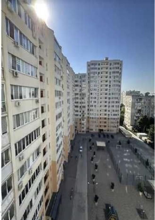 Продам 2 кімнатну квартиру в ЖК Вернісаж, Таїрова. Бонус - комора (281-171)