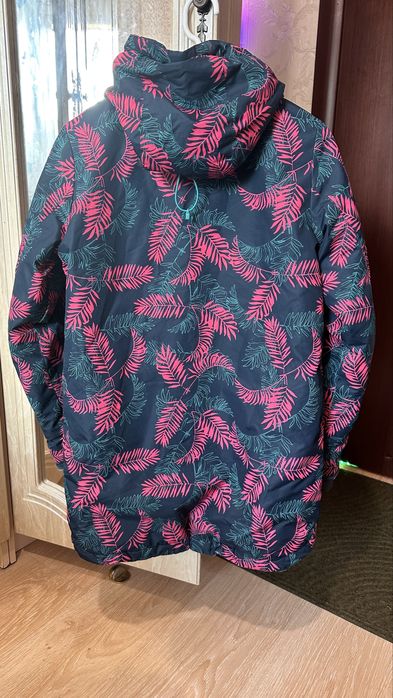Продам термо куртку, зріст 152 см
