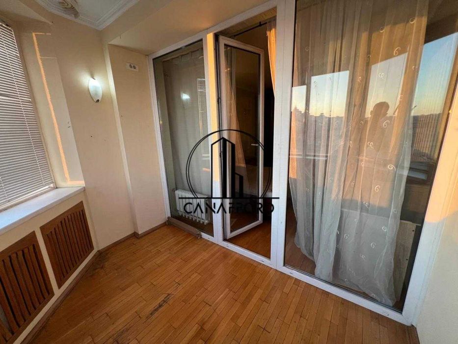 3-х кімнатна на Оболонський проспект 22-В, метро Мінська 1 хв., ТРЦ Dream Town, ТЦ Smart Plaza. Оболонь