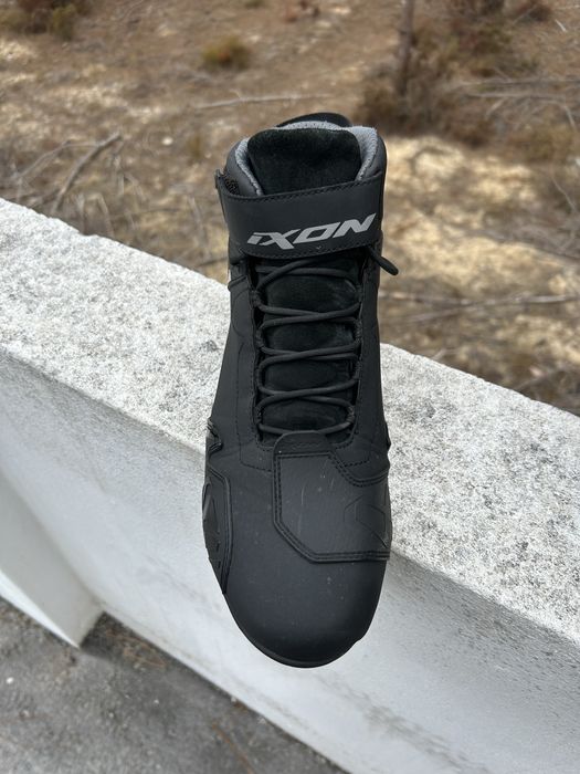 Botas IXON Gambler WP BLACK