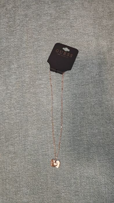 Fio / colar Guess novo