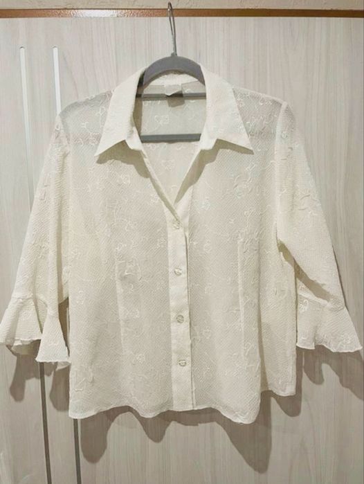Bluzka z kołnierzykiem elegancka świąteczna 3/4 rękaw haftowana L/XL