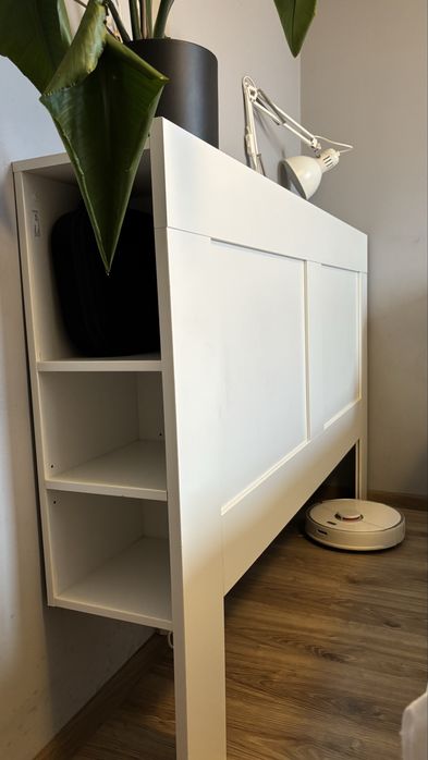 Zagłówek ze schowkiem Brimnes