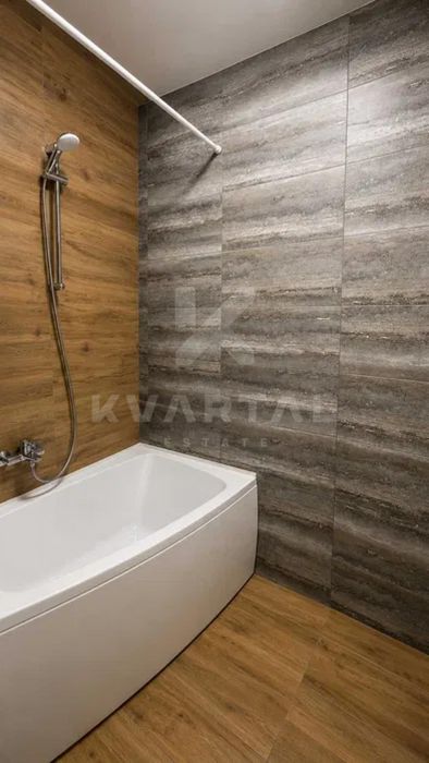 Продам 2-к. квартиру з  кухнею 32 м2 в ЖК Континент!