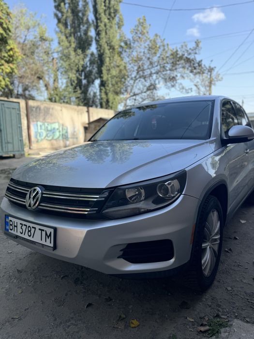 Поодам VOLKSWAGEN Tiguan