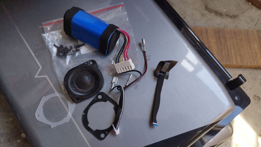 Розборка JbL Charge 5  версія TL.динамік високочастотний,провода,шлейфи