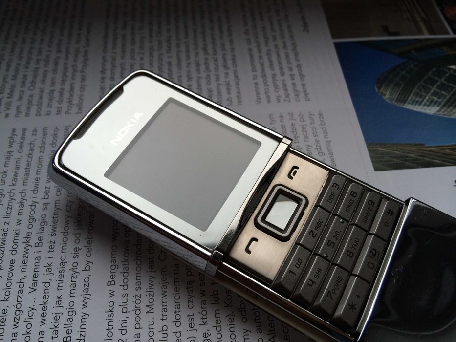Nokia 8800 Sirocco Aston Martin