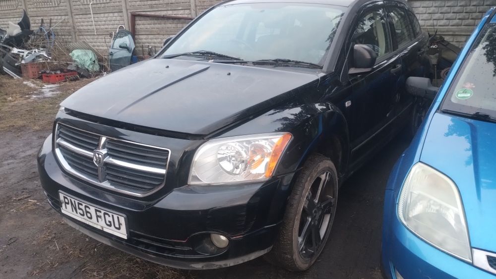 Dodge Caliber na graty