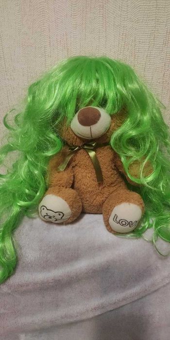 Парик зелений ..