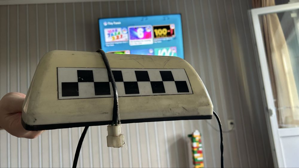 Шашка такси таксі